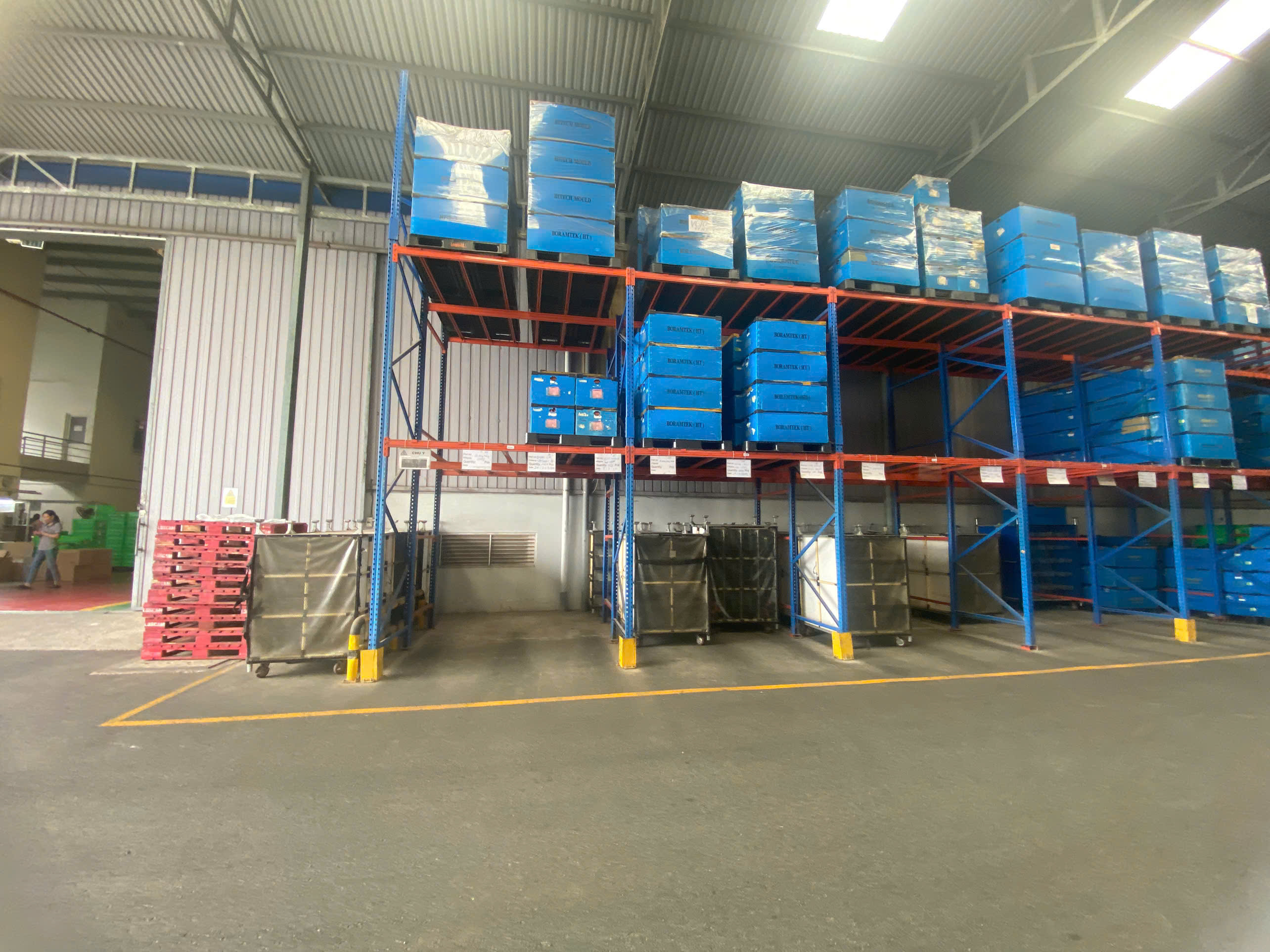Warehouse area 2.jpg